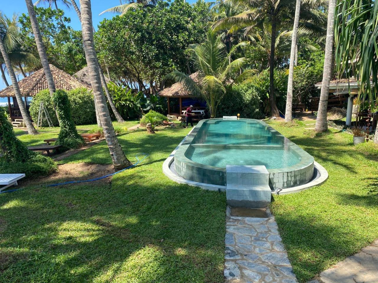 Rockside Cabanas Hotel ウナワトゥナ エクステリア 写真