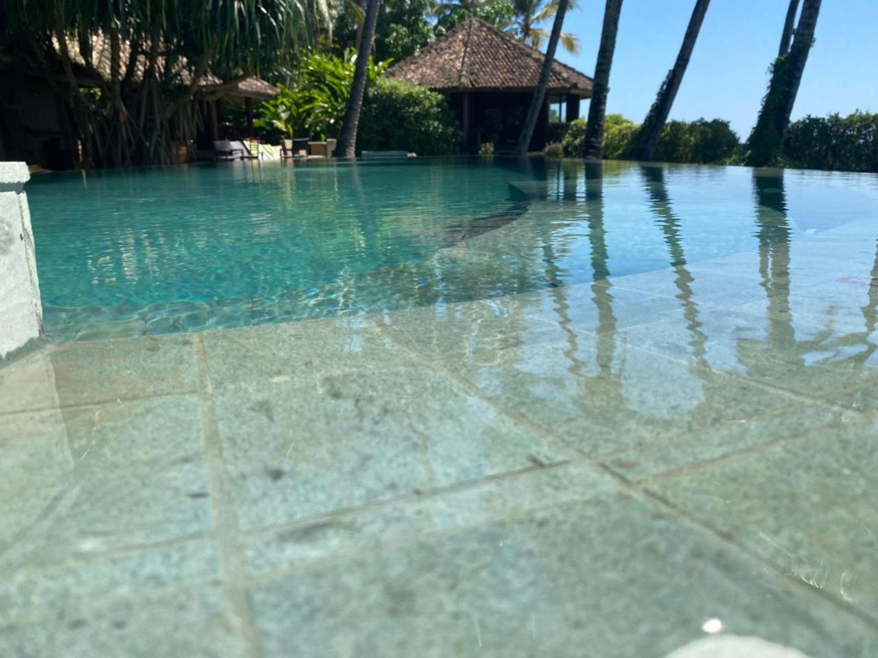 Rockside Cabanas Hotel ウナワトゥナ エクステリア 写真